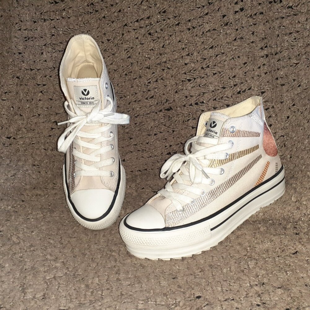 VICTORIA-TRIBU-Embroidered Sun Ray Hi-Top Sneakers-Sz 38-Excellent